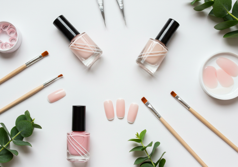 Simple Stylish Nail Art: Your Guide to Trendy and Easy Designs